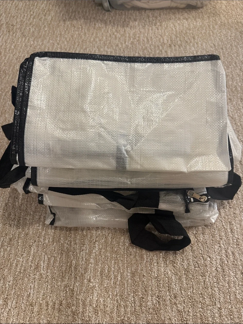 4-Pack HOMESURE Heavy Duty Moving Bags Large Zippered Storage Totes Handles